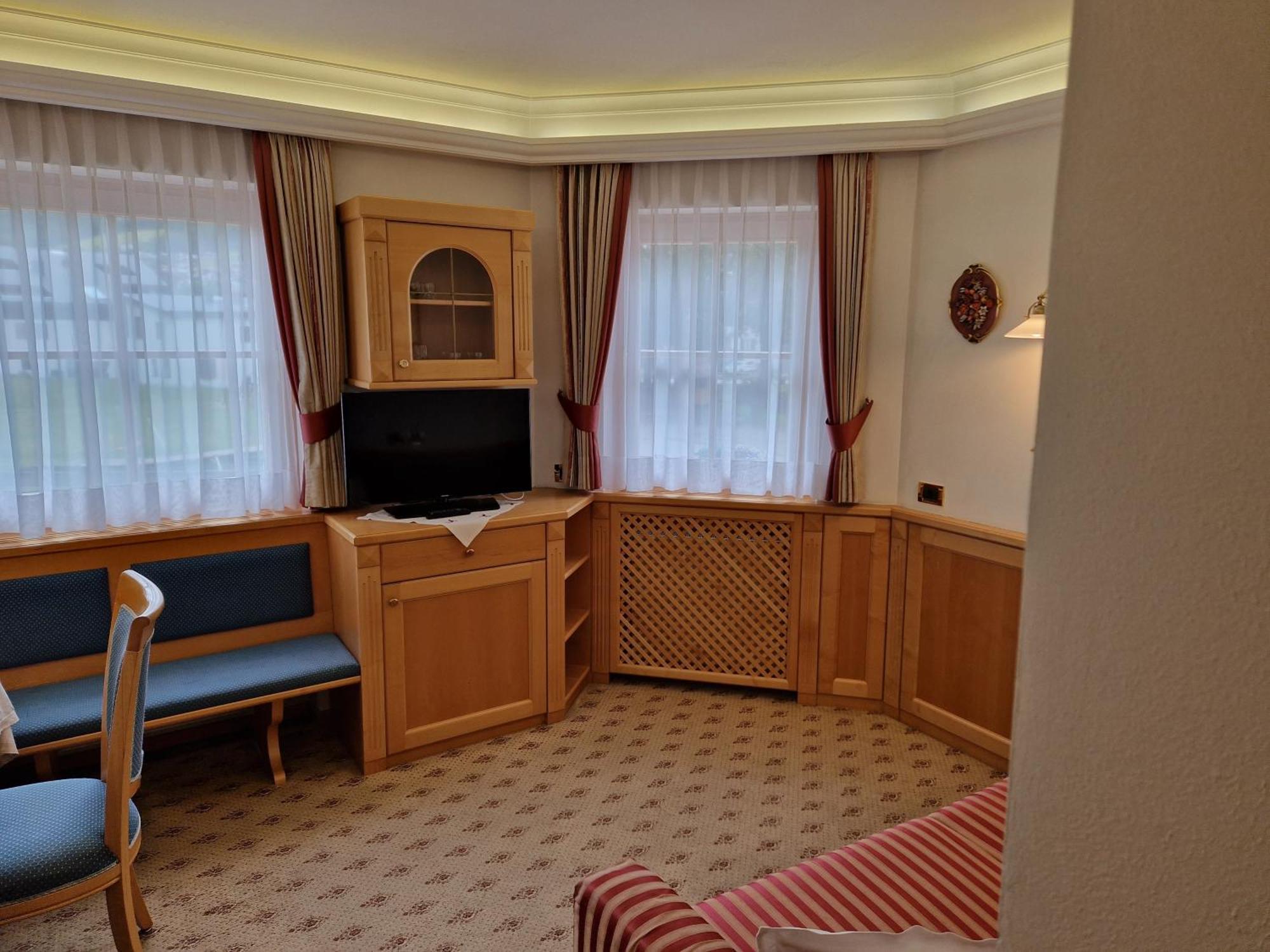 Residence Ciastel Ортизей Екстериор снимка