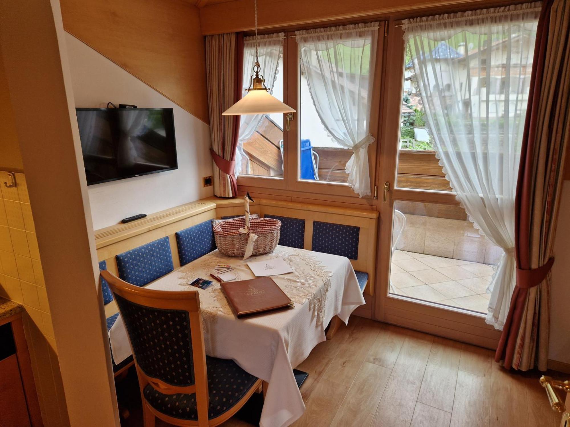 Residence Ciastel Ортизей Екстериор снимка